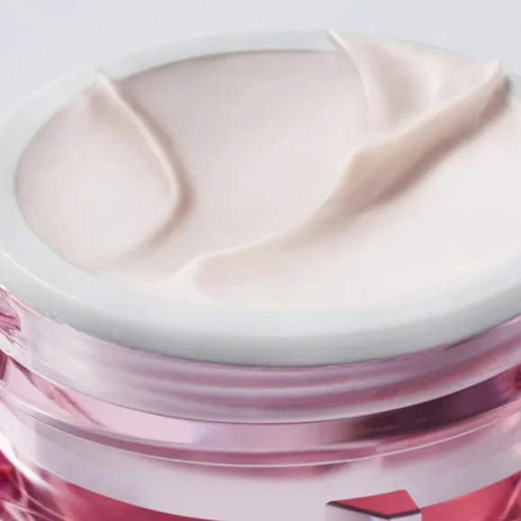 Estee Lauder Resilience Multi-Effect tri peptide eye cream
